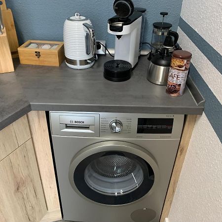 Exklusive Stadtwohnung Am Elbradweg: Best-Preis-Fewo Rathausblick 1 Fuer Max. 3 Pers. Inkl. Wlan, Prime Video & Self Check-In Wittenberge Exterior photo