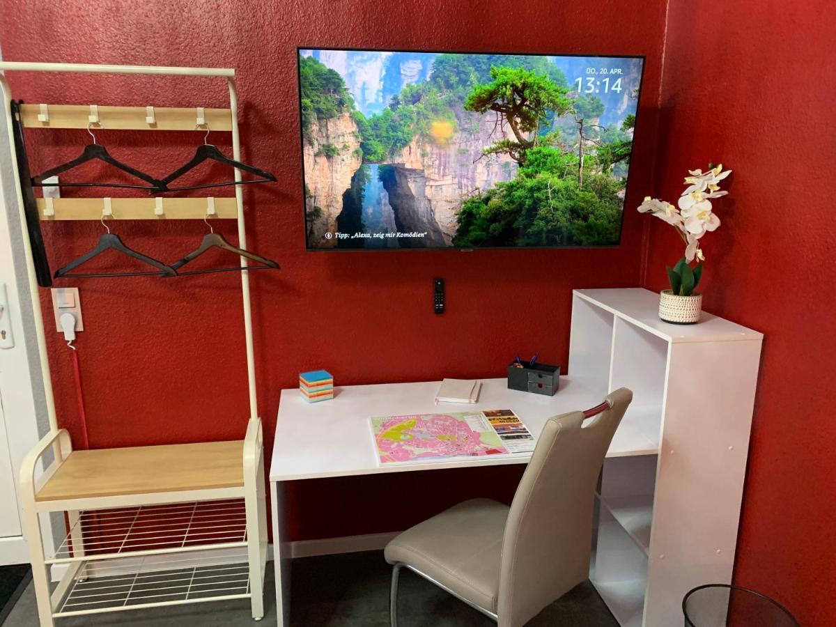 Exklusive Stadtwohnung Am Elbradweg: Best-Preis-Fewo Rathausblick 1 Fuer Max. 3 Pers. Inkl. Wlan, Prime Video & Self Check-In Wittenberge Exterior photo