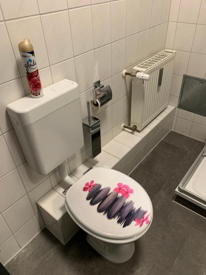 Exklusive Stadtwohnung Am Elbradweg: Best-Preis-Fewo Rathausblick 1 Fuer Max. 3 Pers. Inkl. Wlan, Prime Video & Self Check-In Wittenberge Exterior photo